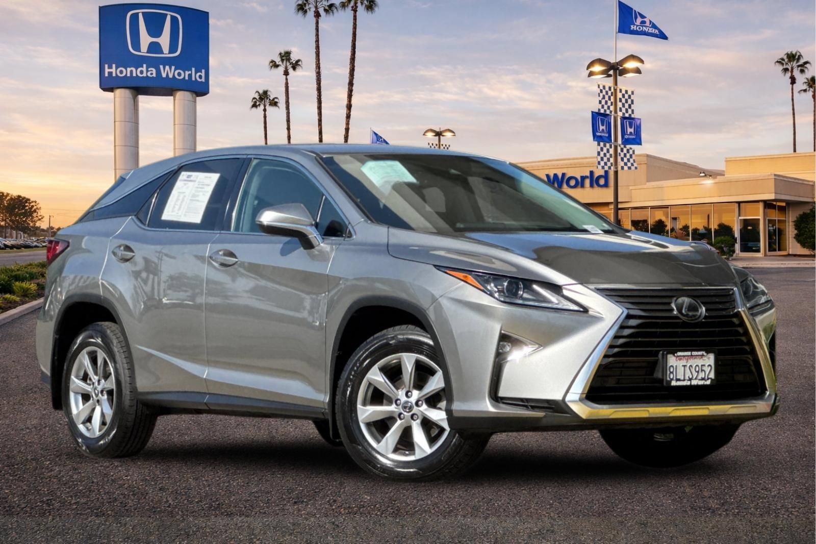 Used 2019 Lexus RX 350 FWD w/ Accessory Package image 2
