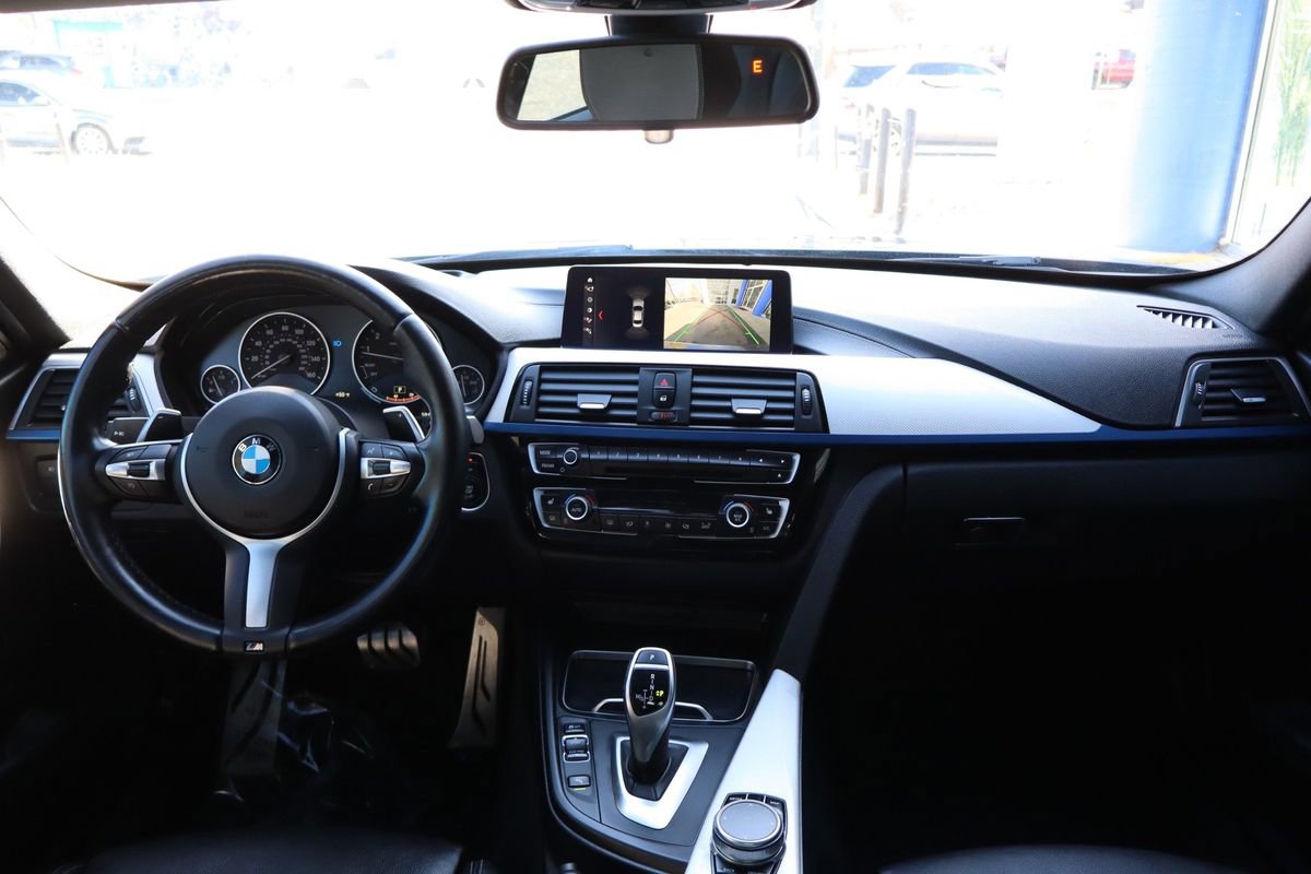 Used 2018 BMW 340i xDrive Sedan w/ Premium Package AWD/4WD image 13