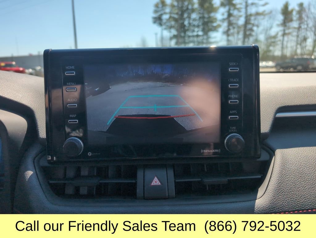 Used 2021 Toyota RAV4 SE image 20
