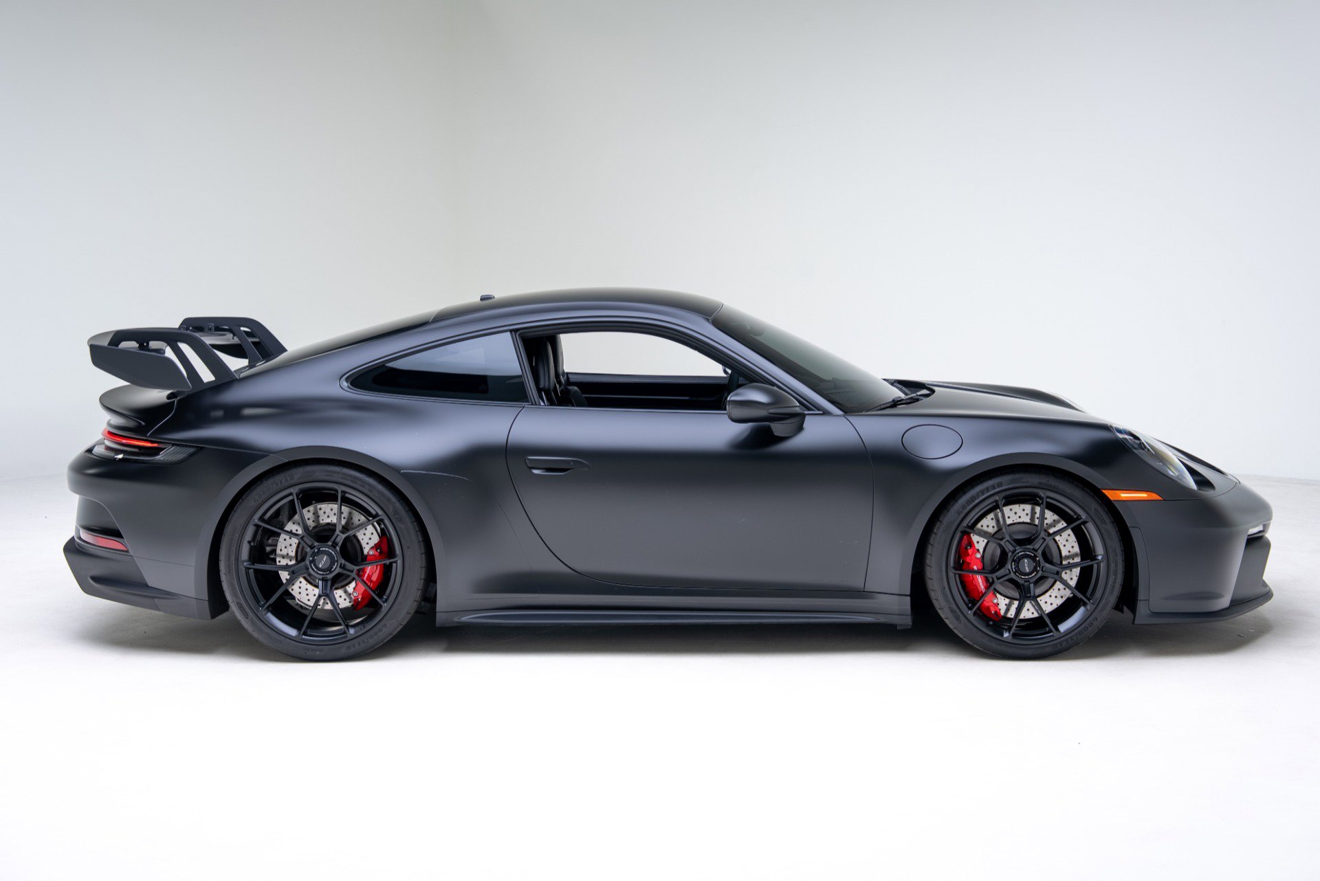 Used 2022 Porsche 911 GT3 RWD image 20