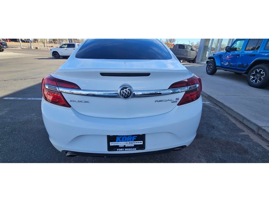 Used 2017 Buick Regal AWD image 30