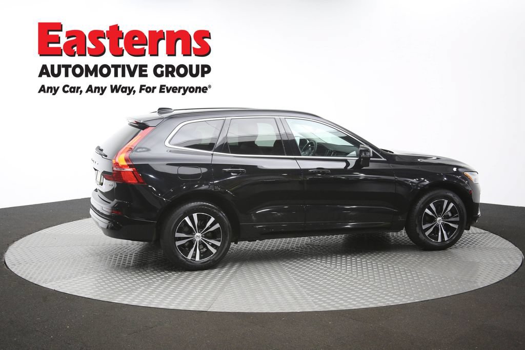 Used 2023 Volvo XC60 B5 Core FWD image 43