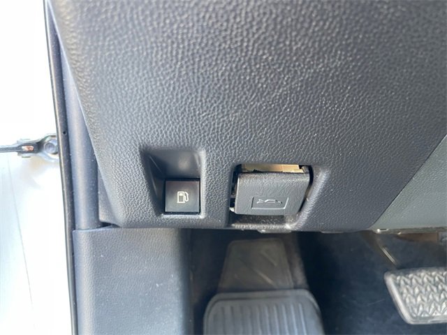 Used 2021 Toyota RAV4 XLE image 23