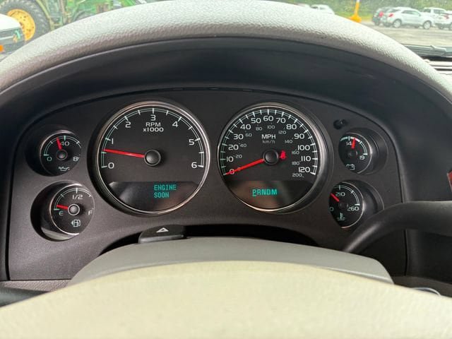 Used 2014 Chevrolet Tahoe LTZ AWD/4WD image 25