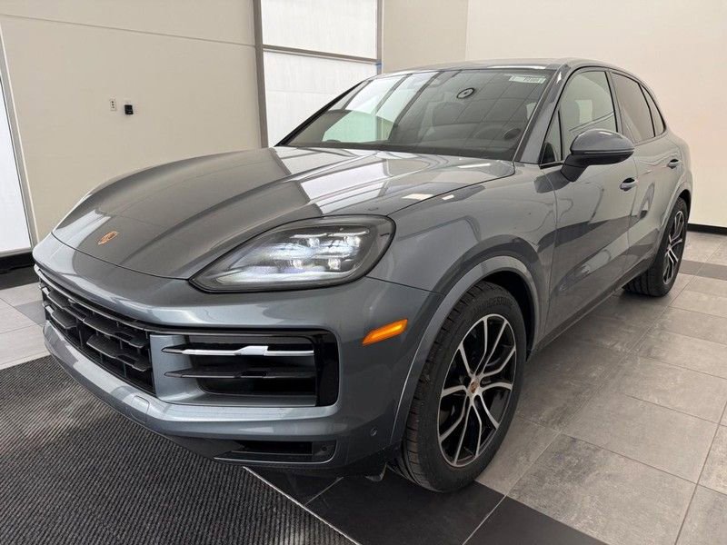 New 2026 Porsche Cayenne AWD/4WD image 1