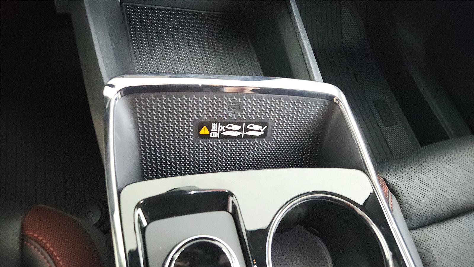 New 2027 Chevrolet Equinox RS w/ Safety and Technology Package AWD/4WD image 35