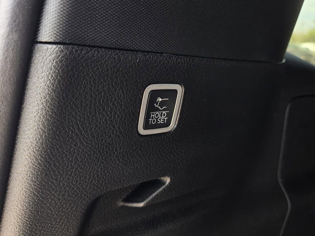 New 2026 Jeep Grand Wagoneer L 4WD image 11