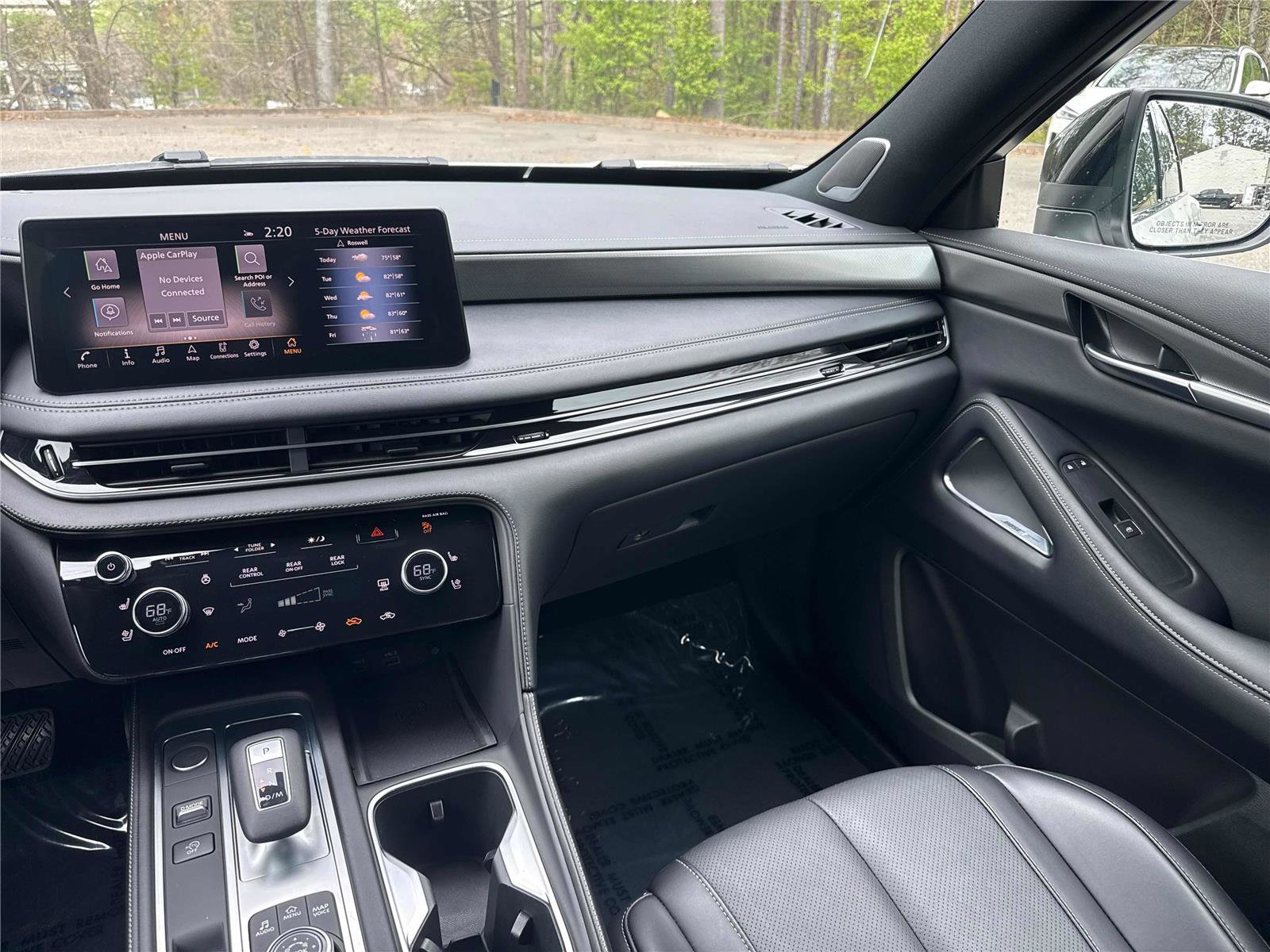 Used 2025 INFINITI QX60 Luxe w/ Black Edition FWD image 15