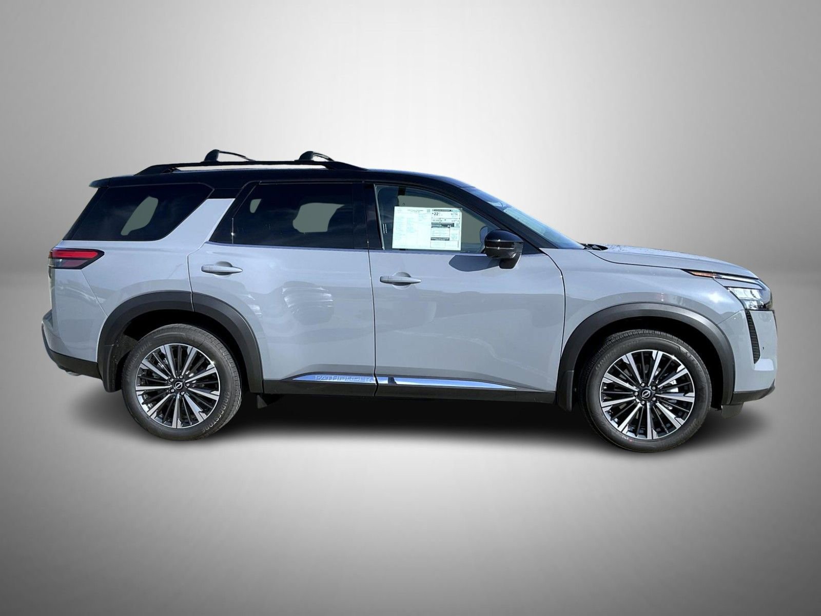 New 2026 Nissan Pathfinder Platinum w/ Cargo Package AWD/4WD image 4