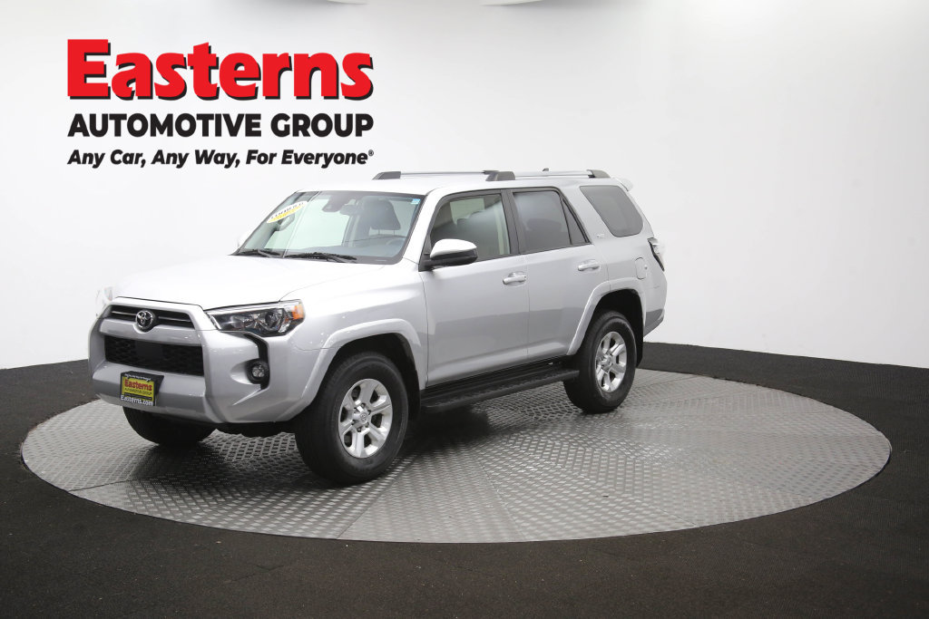 Used 2023 Toyota 4Runner SR5 AWD/4WD image 57