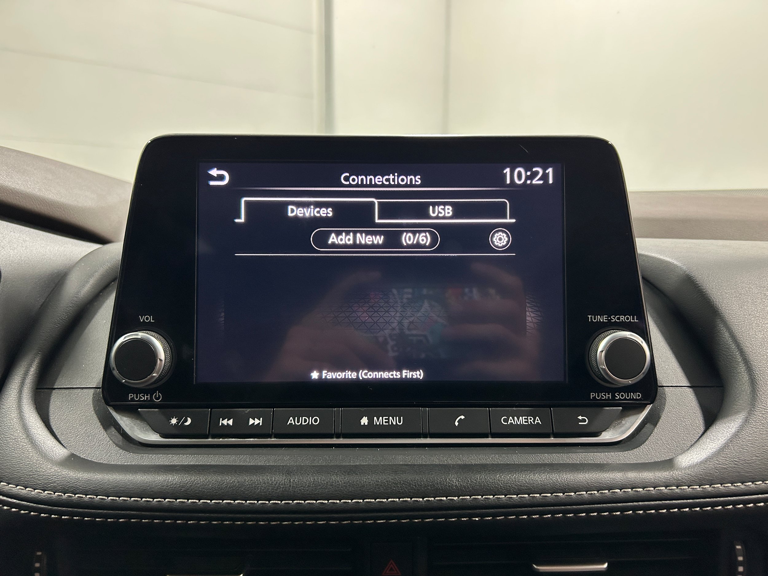Used 2022 Nissan Rogue S AWD/4WD image 6
