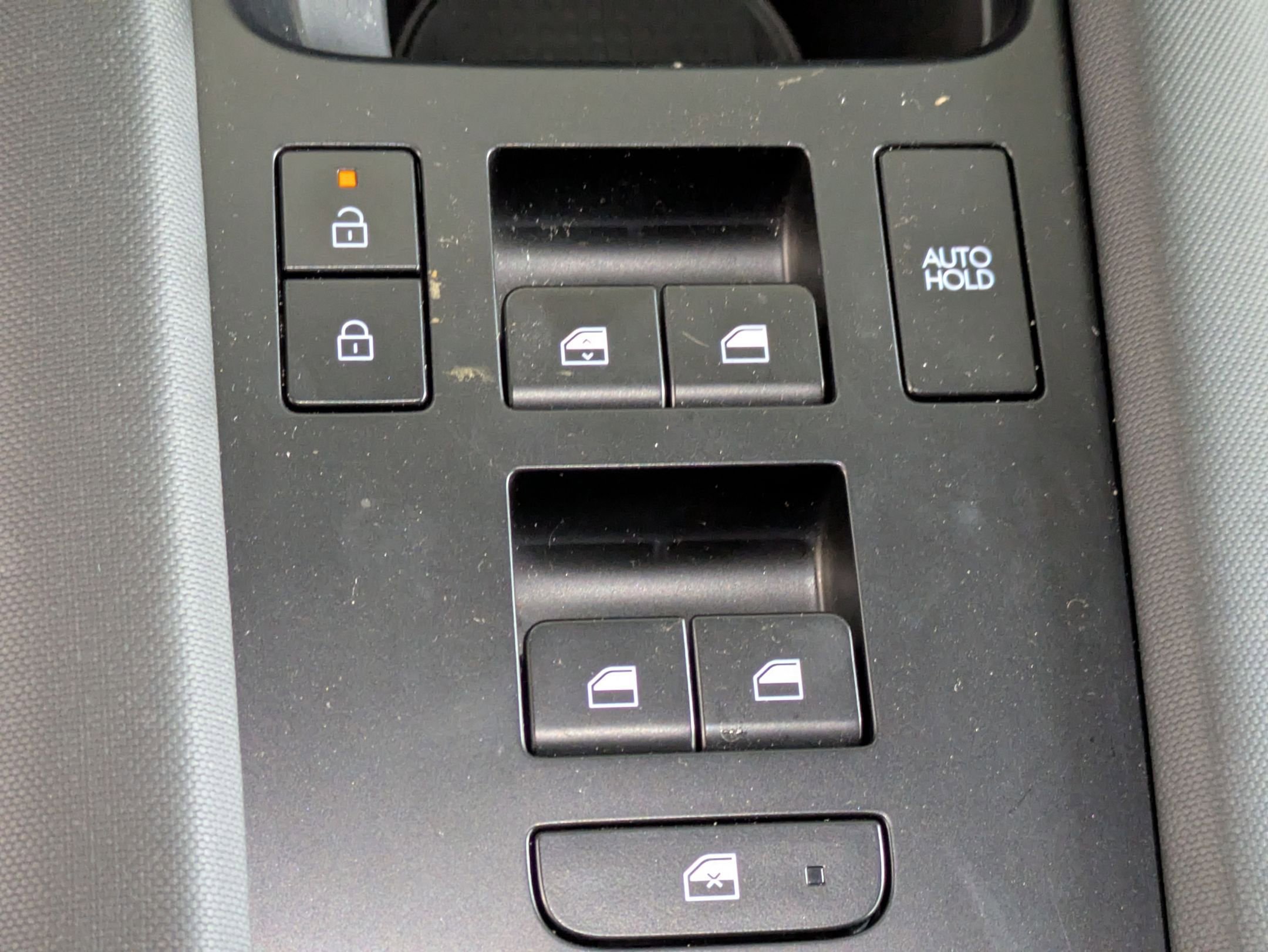 Used 2025 Hyundai Ioniq 6 SE image 17