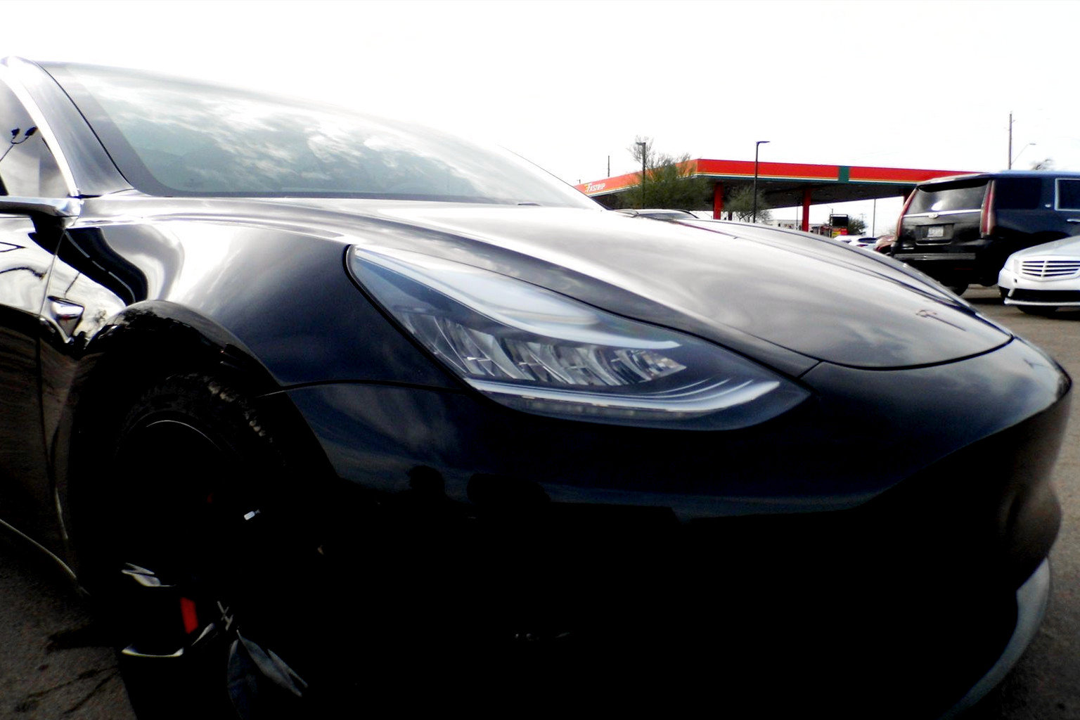 Used 2018 Tesla Model 3 Long Range image 8