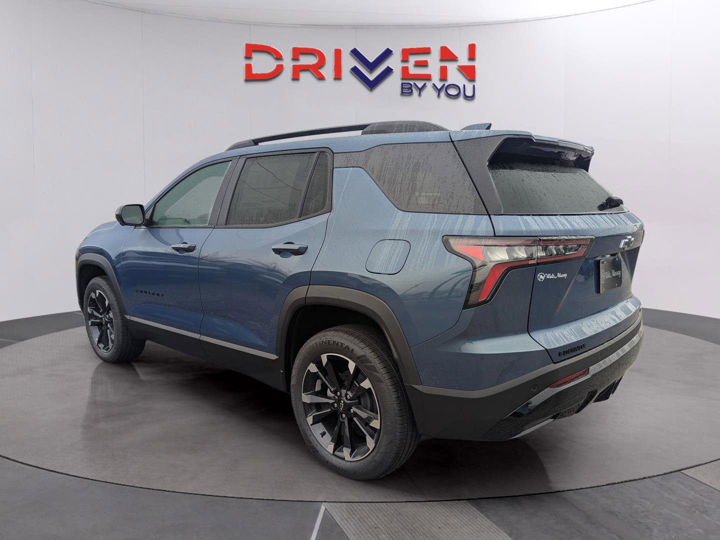 New 2026 Chevrolet Equinox RS w/ Safety and Technology Package image 3