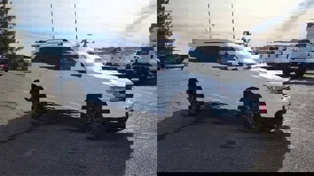 Used 2018 Dodge Journey Crossroad image 2