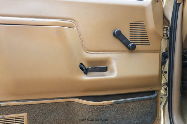Used 1990 Ford Bronco AWD/4WD image 25