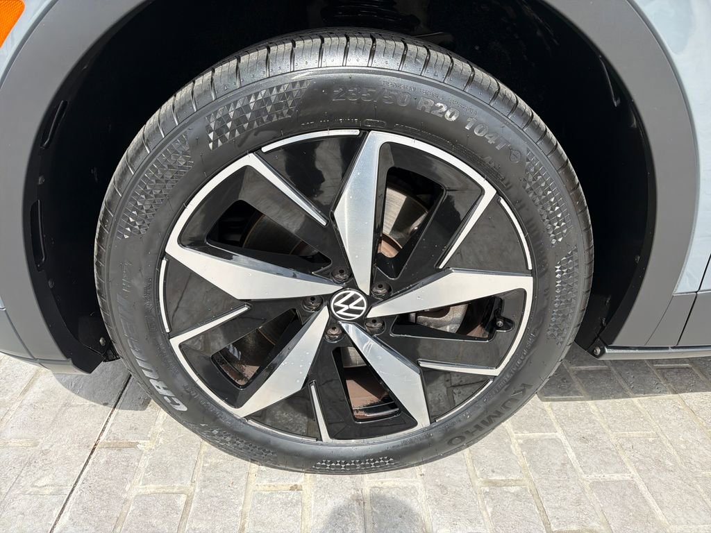 Used 2023 Volkswagen ID.4 Pro S image 26