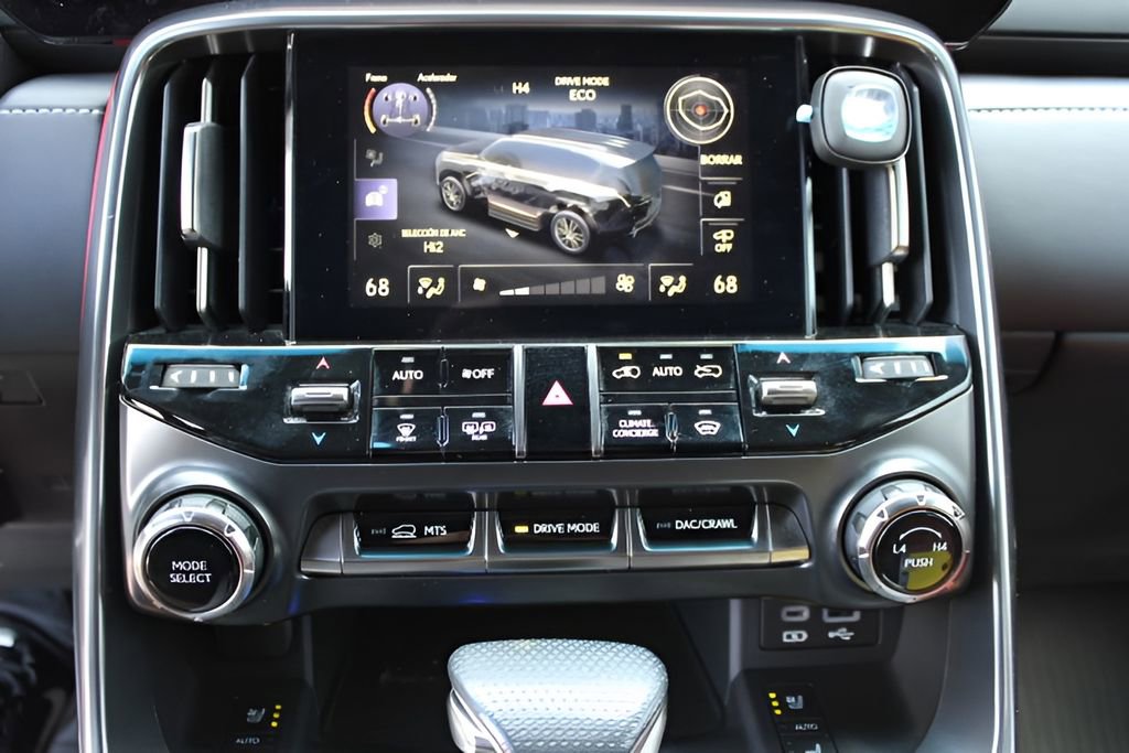 Used 2023 Lexus LX 600 F Sport w/ Accessory Package (Z1) AWD/4WD image 15