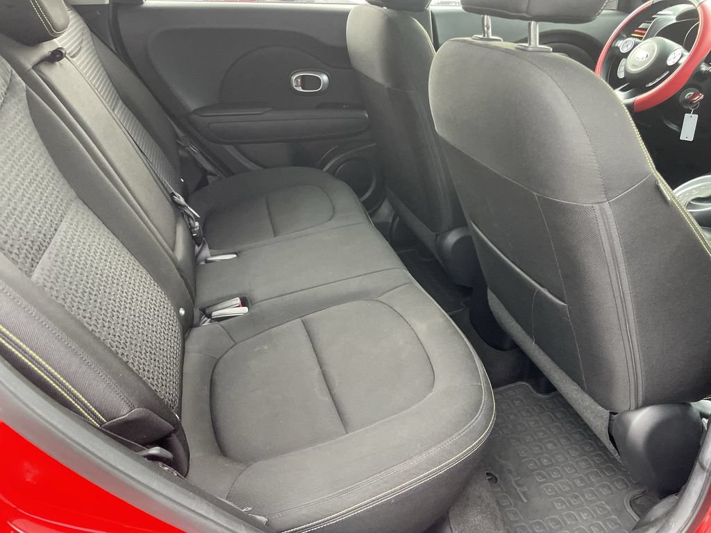 Used 2015 Kia Soul + FWD image 21