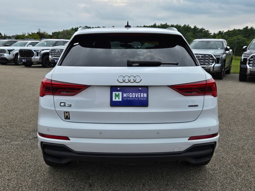 Used 2025 Audi Q3 2.0T Premium AWD/4WD image 4