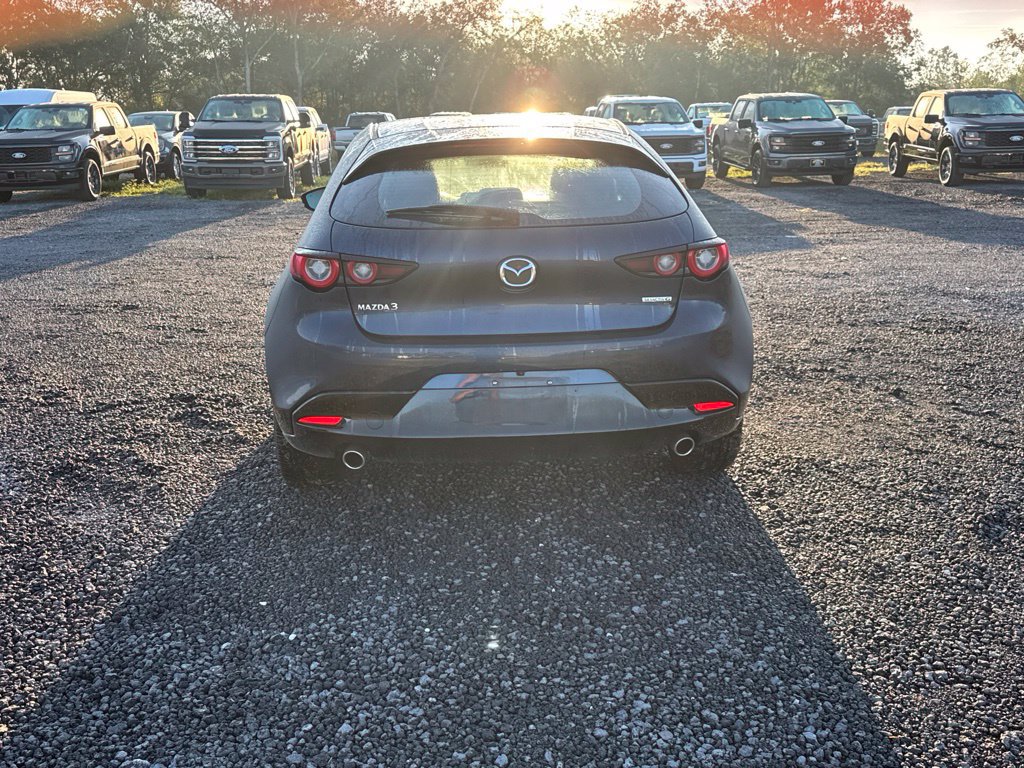 Used 2024 MAZDA MAZDA3 s FWD image 4