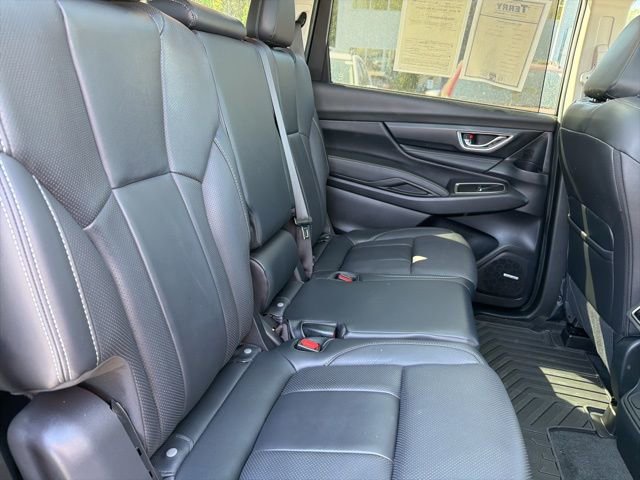 Certified 2025 Subaru Ascent Limited AWD/4WD image 17