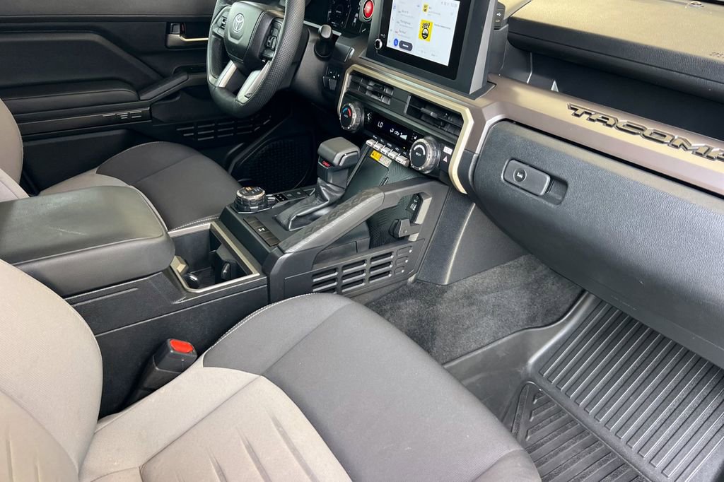 Certified 2024 Toyota Tacoma TRD Off-Road w/ TRD Off Road Upgrade Package AWD/4WD image 18