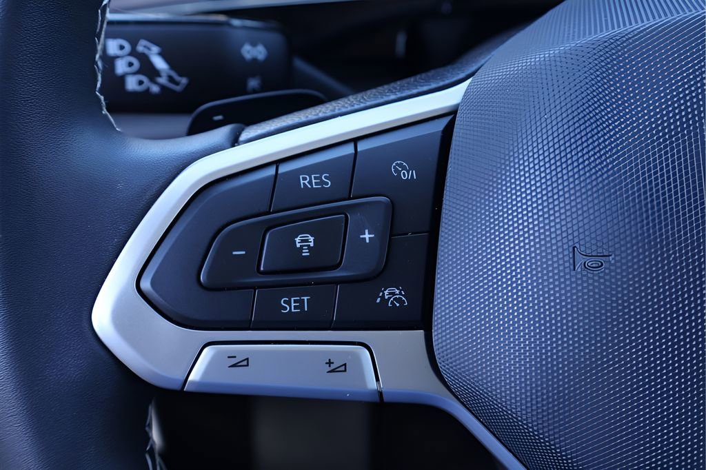 Used 2024 Volkswagen Atlas SEL image 21