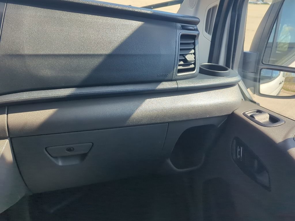 Used 2023 Ford Transit 250 Low Roof AWD w/ Exterior Upgrade Package image 20