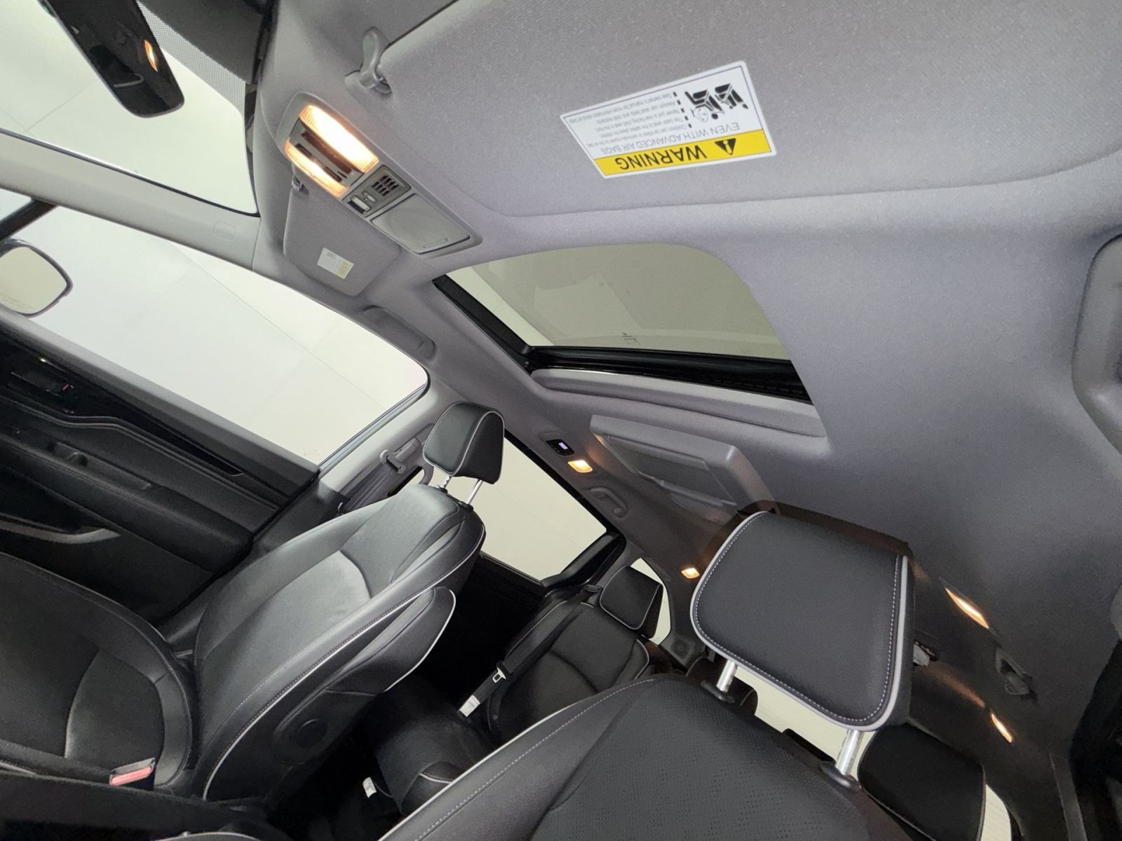 Used 2024 Honda Odyssey Elite image 24