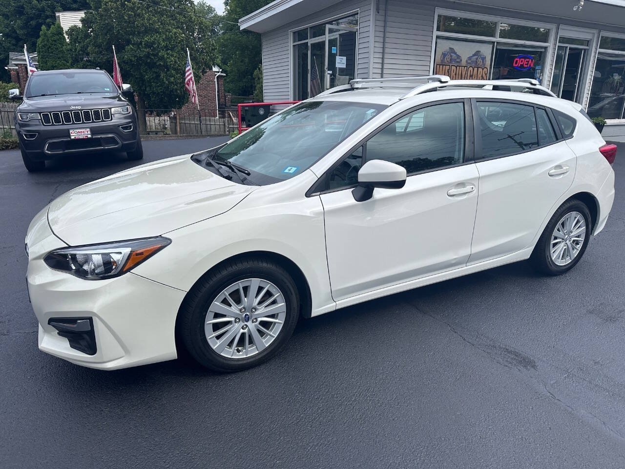 Used 2018 Subaru Impreza 2.0i Premium w/ Eyesight & BSD & Rcta AWD/4WD image 9
