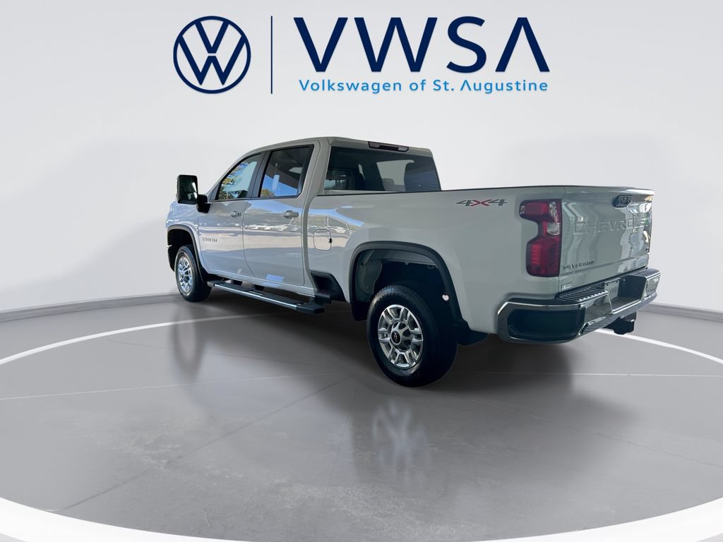 Used 2025 Chevrolet Silverado 2500 LT w/ Convenience Package AWD/4WD image 5