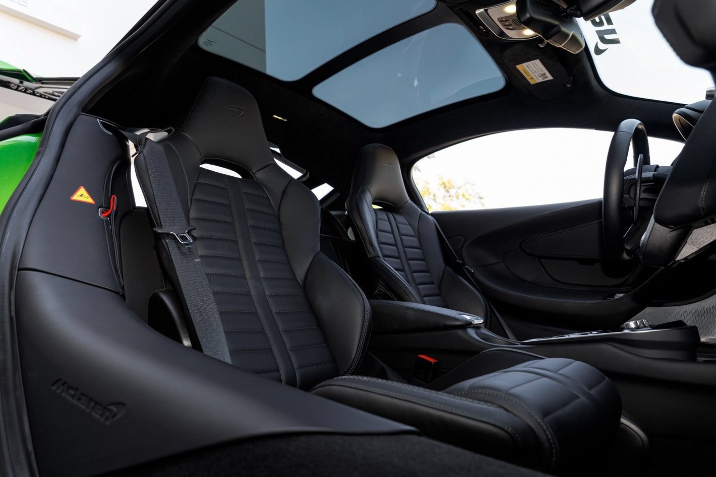 Used 2025 McLaren GTS RWD image 33