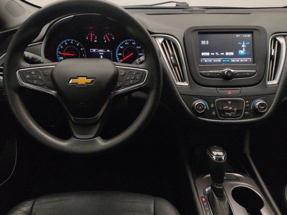 Used 2018 Chevrolet Malibu LS FWD image 22