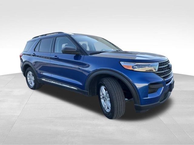 Used 2022 Ford Explorer XLT image 9