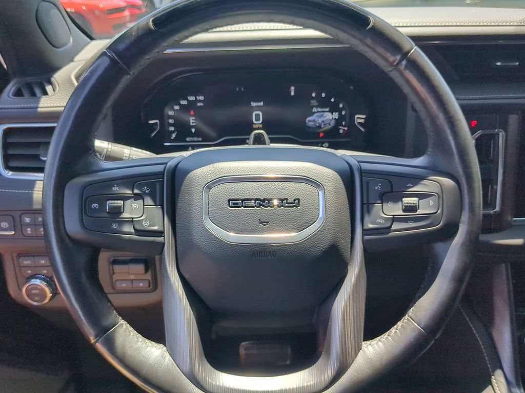 Used 2023 GMC Yukon XL Denali Ultimate AWD/4WD image 35