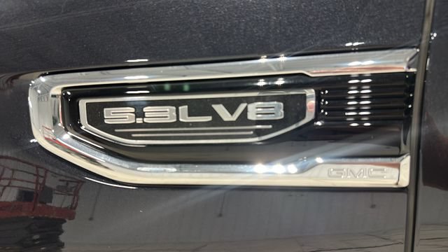 Used 2026 GMC Sierra 1500 SLT AWD/4WD image 34