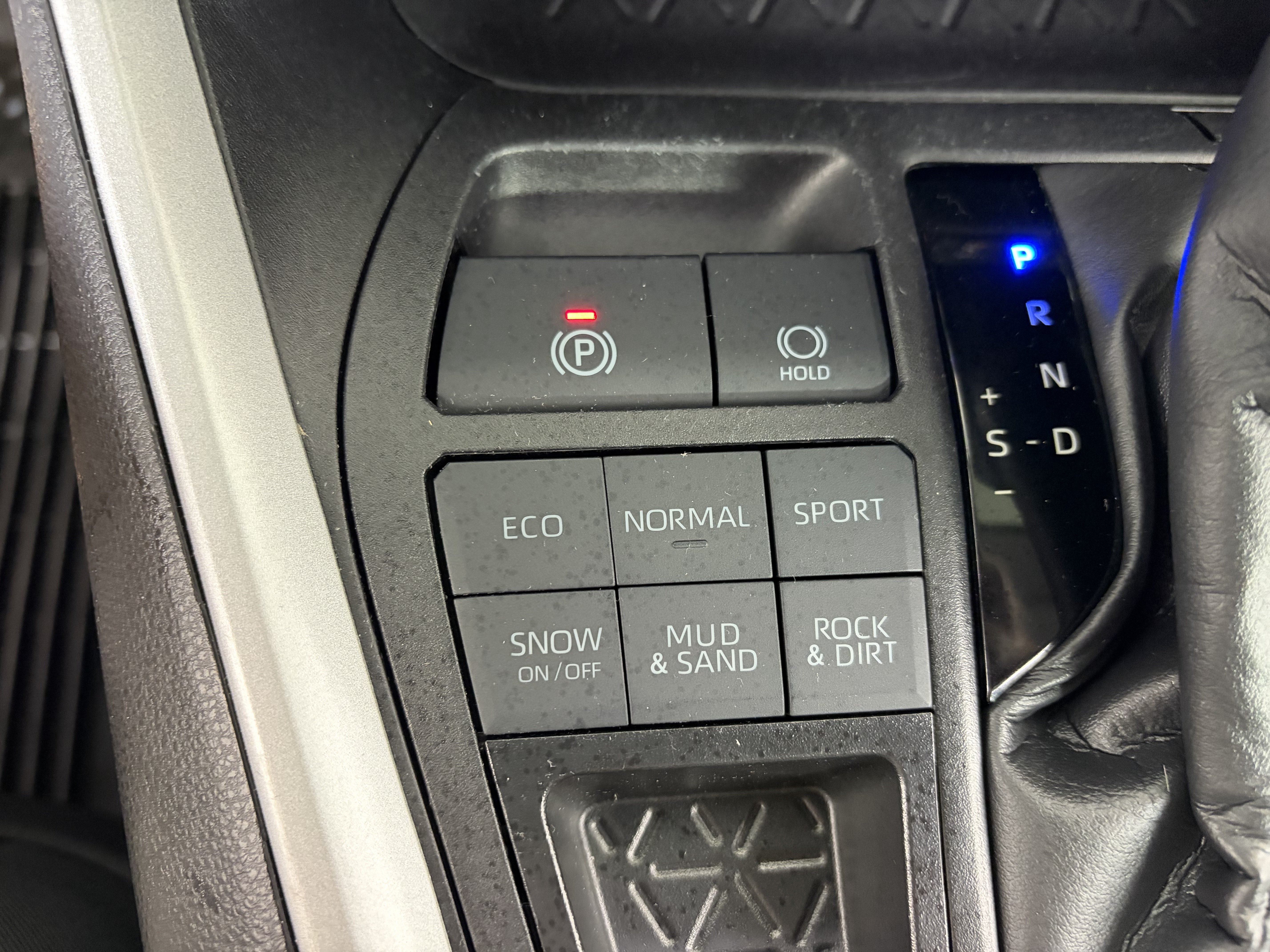 Used 2024 Toyota RAV4 XLE w/ Weather Package AWD/4WD image 26