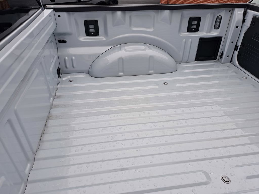 New 2025 Ford F150 Lightning Flash image 14