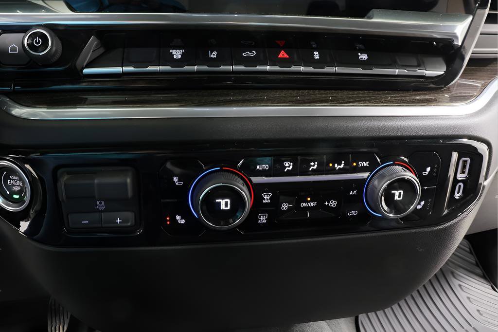 Used 2025 Chevrolet Silverado 2500 LT w/ Convenience Package image 9