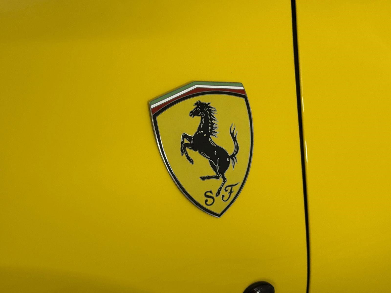 Used 2018 Ferrari 488 GTB image 12