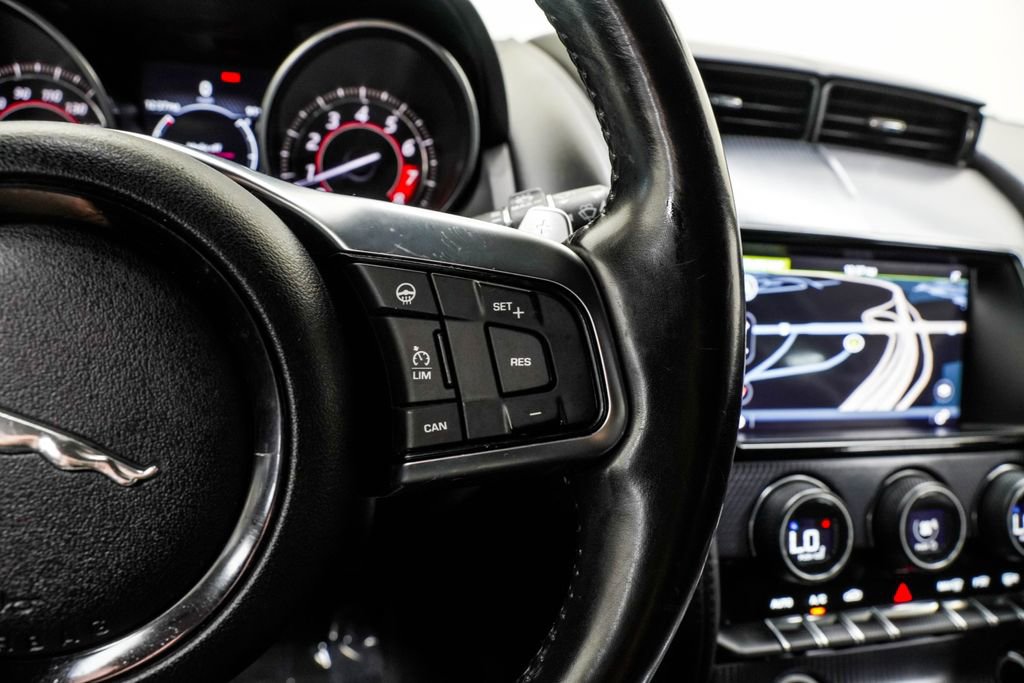 Used 2018 Jaguar F-TYPE R-Dynamic RWD image 36