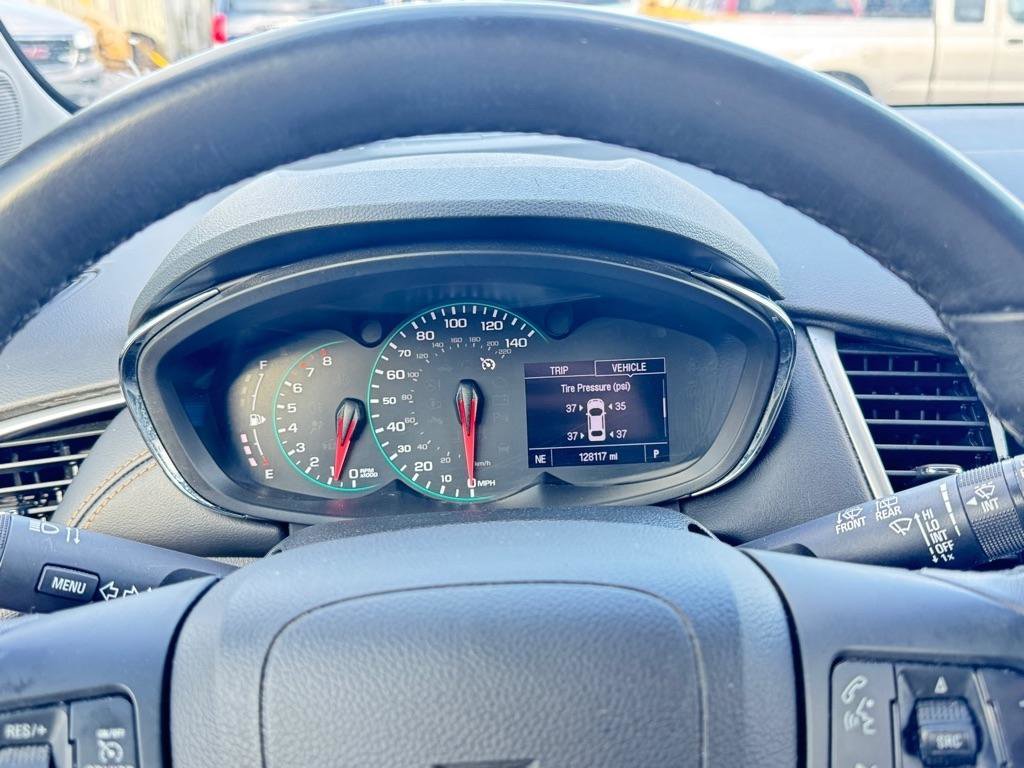 Used 2018 Chevrolet Trax LT w/ LT Convenience Package image 9