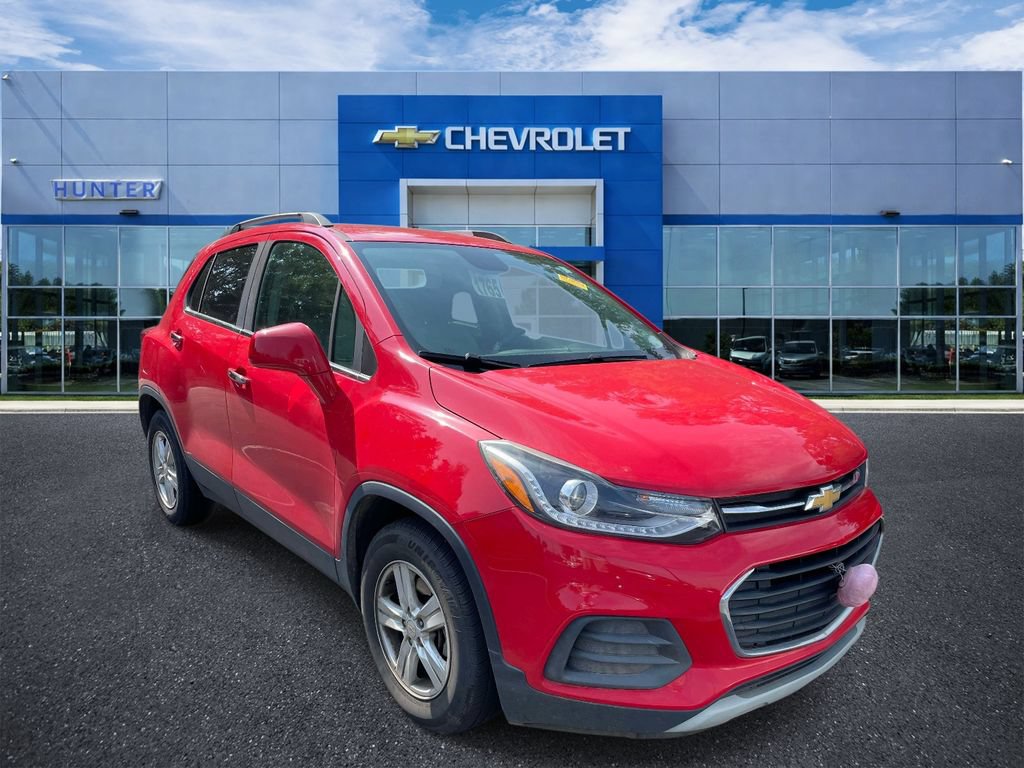 Certified 2020 Chevrolet Trax LT w/ LT Convenience Package FWD image 1