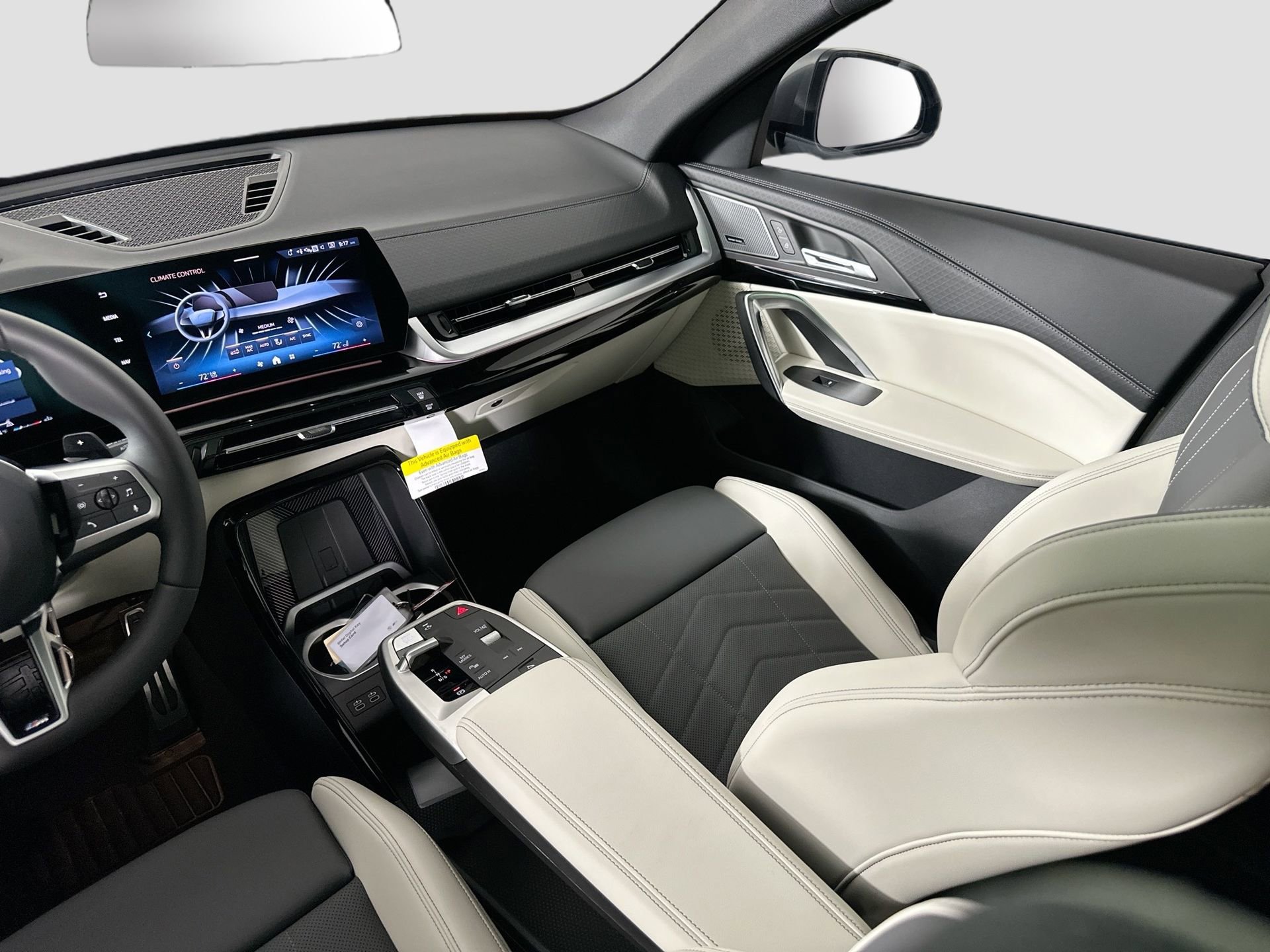 New 2026 BMW X2 xDrive28i w/ Technology Package image 24