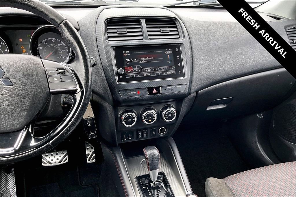 Used 2019 Mitsubishi Outlander Sport ES image 9