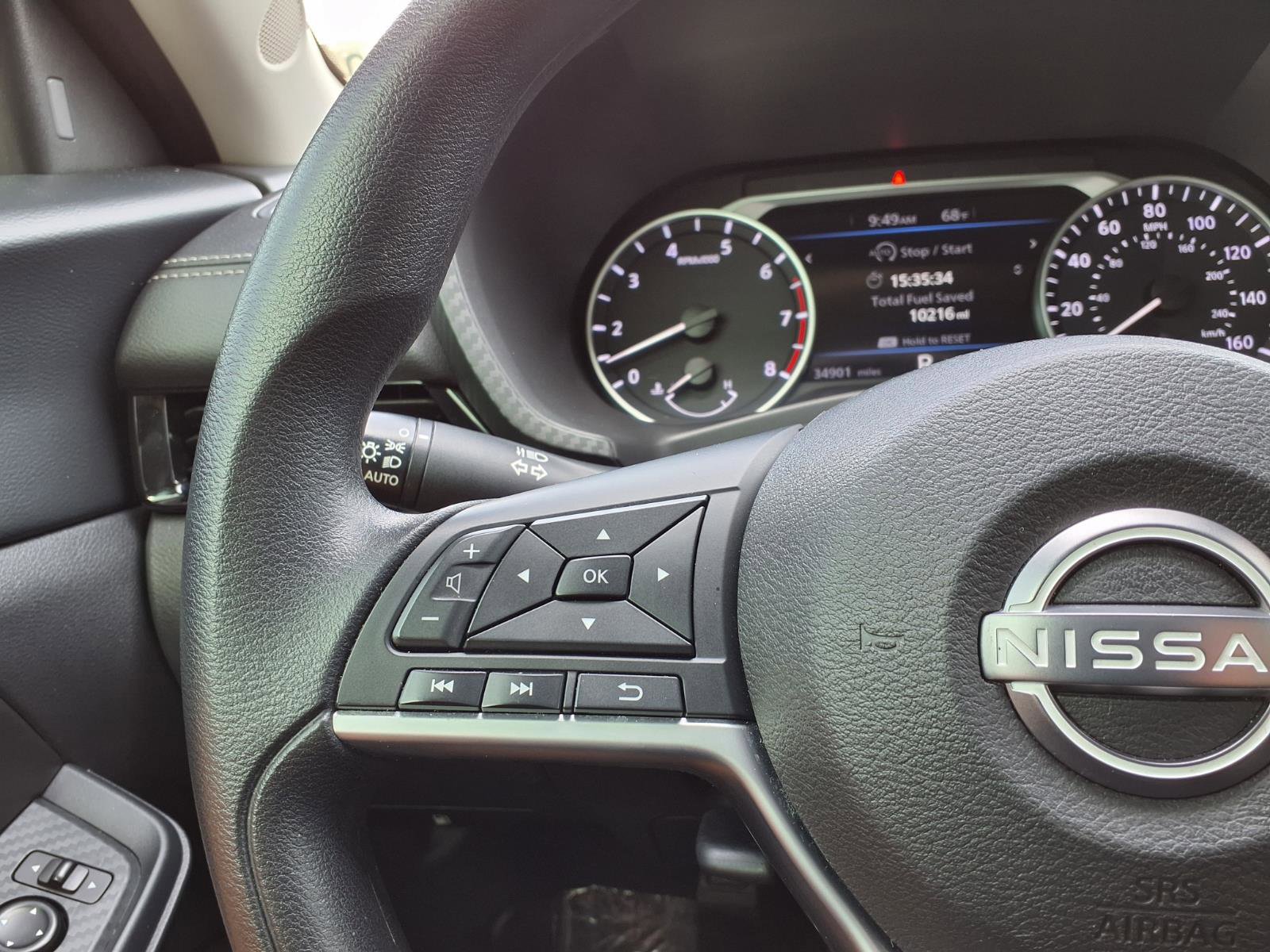 Used 2024 Nissan Sentra SV image 25