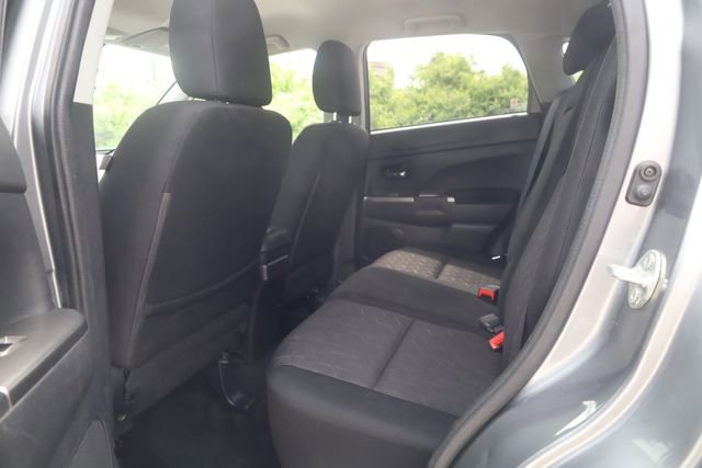 Used 2021 Mitsubishi Outlander Sport SE FWD image 20