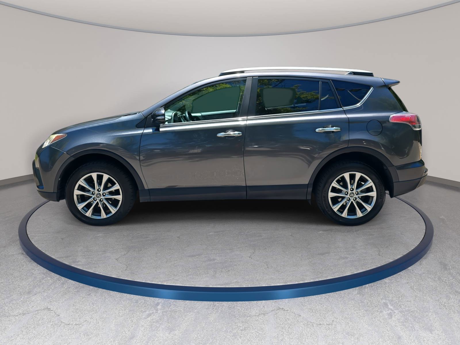 Used 2017 Toyota RAV4 Limited w/ All Weather Liner Package AWD/4WD image 8