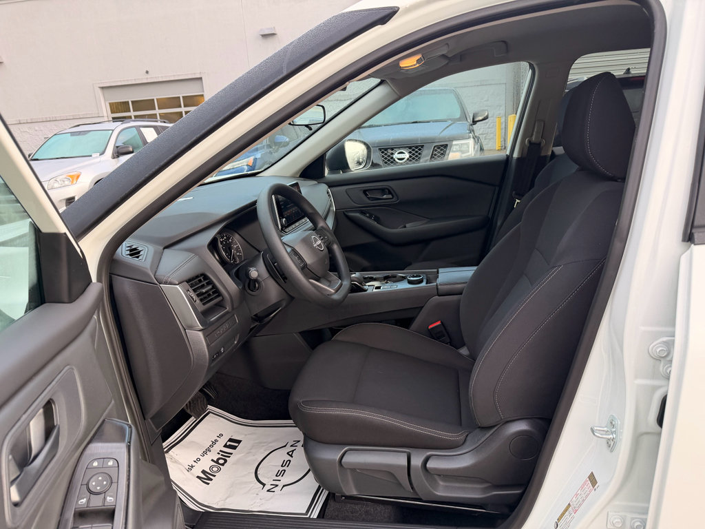 Certified 2026 Nissan Rogue S AWD/4WD image 6